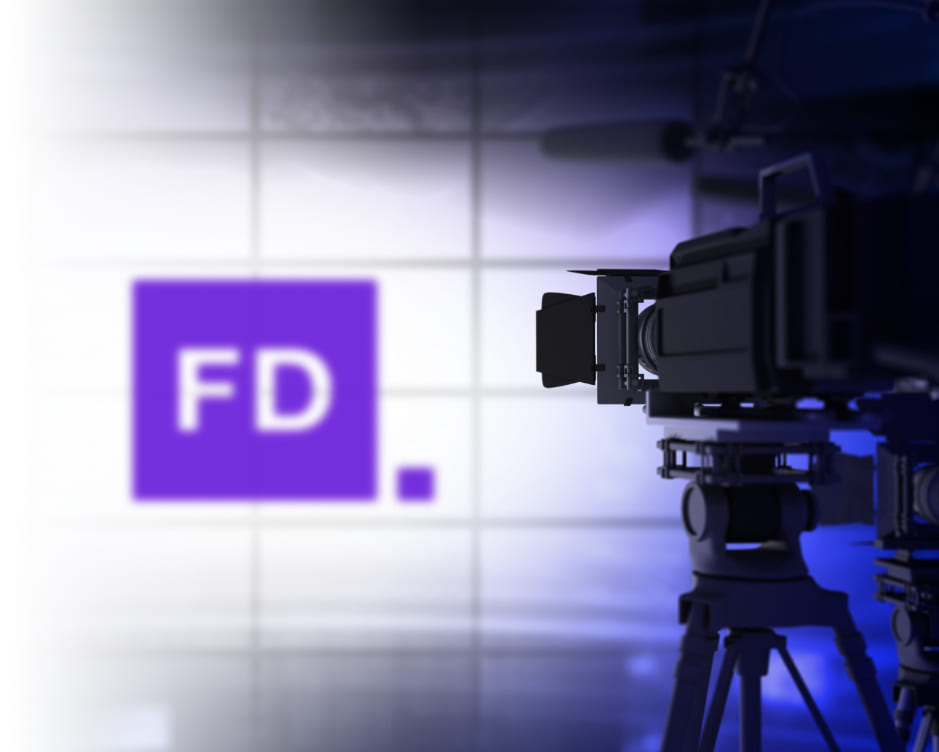 father and daughter using a product powered by the power of digital platform