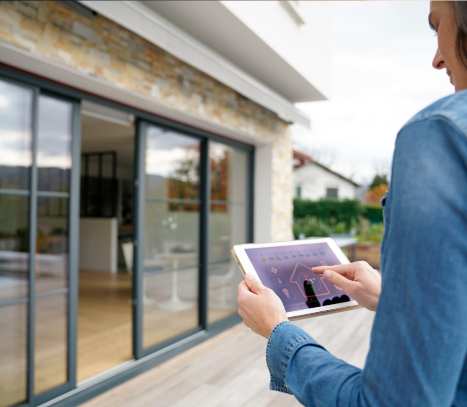 Risks and Human Errors Reduction with Smart Automation